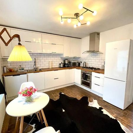 Gorgeous 2 Bedroom Apartment Edge Of Cabot Circus Bristol Zewnętrze zdjęcie